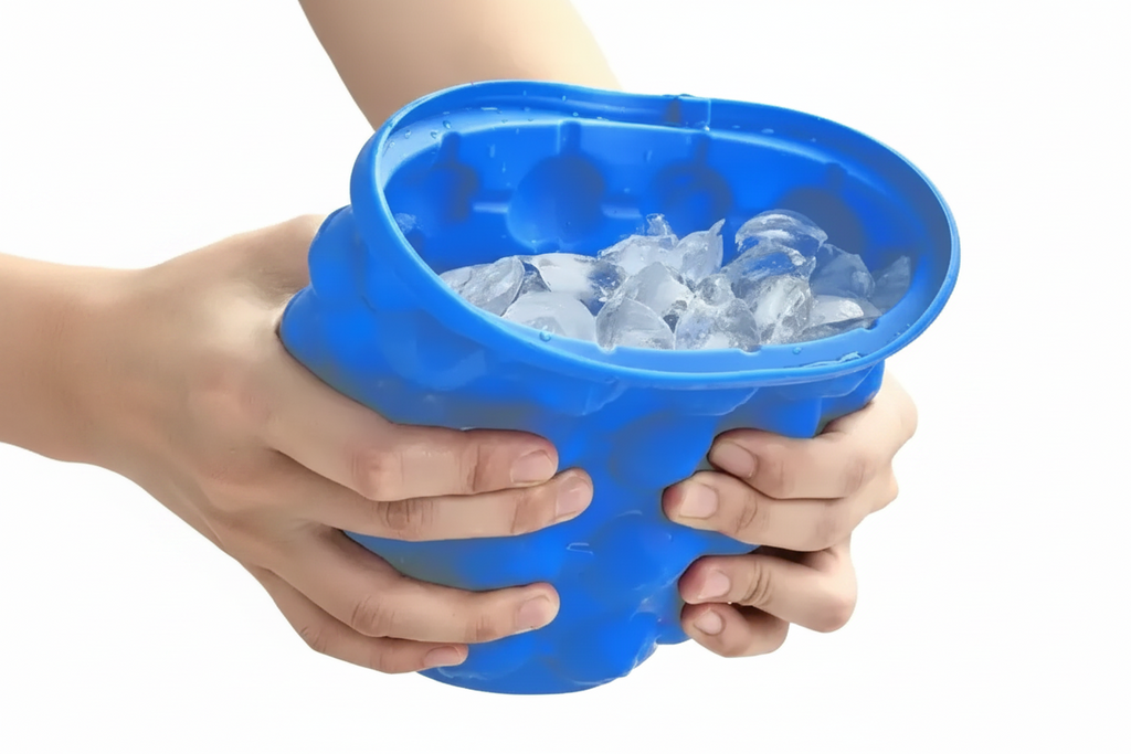 Stampino e contenitore per ghiaccio
